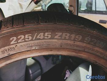 accesorios para vehiculos - Neumatico