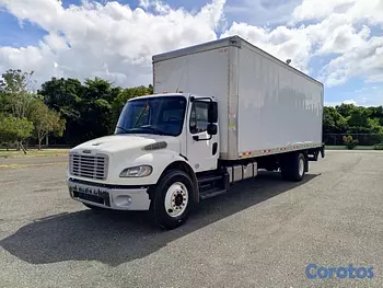 camiones y vehiculos pesados - SE VENDE FREIGTHLINER M2 106 2015