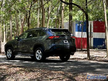 jeepetas y camionetas - Toyota RAV4 XLE 2022