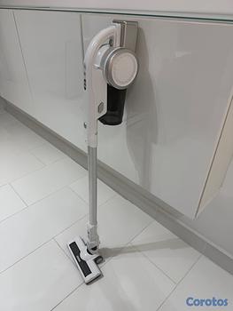 electrodomesticos - Aspiradora moderna recargable importada