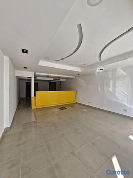 oficinas y locales comerciales - Local comercial primer nivel en Naco