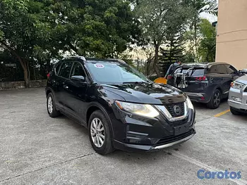 jeepetas y camionetas - NISSAN ROGUE SV CLEAN CARFAX 