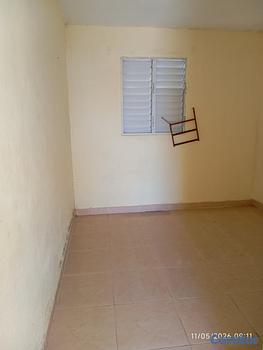 casas - Se alquila como casa en los frailes parte atras