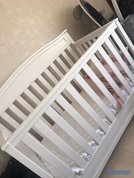 muebles - Cuna para bebés - Usada, como nueva!