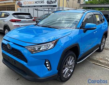 jeepetas y camionetas - Toyota Rav4 XLE 2019