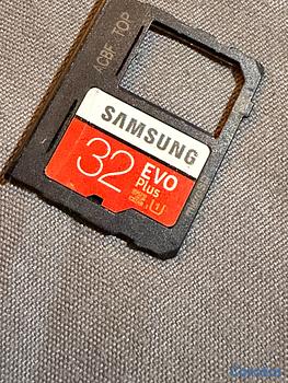 celulares y tabletas - Samsung Galaxy A32 bloqueado de la compañía T-Mobi