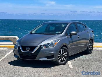 carros - Nissan Versa SV 2021 