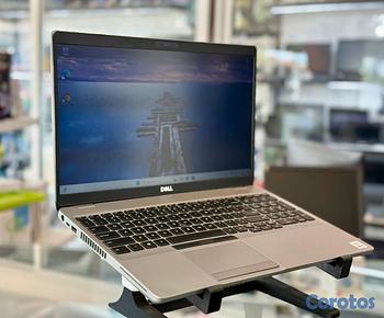 computadoras y laptops - Laptop dell Precisión 3350 i5 10ma gen 8GB ram 128