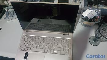 computadoras y laptops - LENOVO YOGA