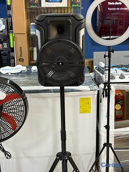 electrodomesticos - BOCINA BLUETOOTH CON MICROFONO Y RADIO NUEVA DE CAJA
