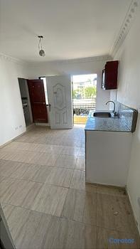 apartamentos - ALQUILO APTO 2DO. NIVEL DE UNA HABITACION EN ENSAN