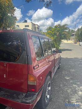 jeepetas y camionetas - Suzuki Vitara 1994 – Clásico 4x4 con estilo y pote