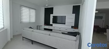 apartamentos - Renacimiento amplio apartamento bien decorado
