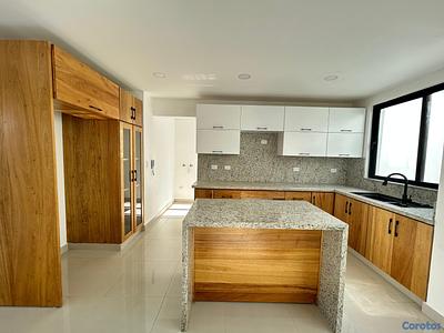 Listing thumbnail