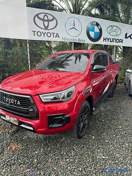 jeepetas y camionetas - Toyota Hilux GR (Europea)