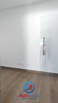Oficina en alquiler primer nivel en la 27 de febre