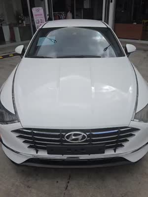 HYUNDAI SONATA DN8 2020 BLANCO